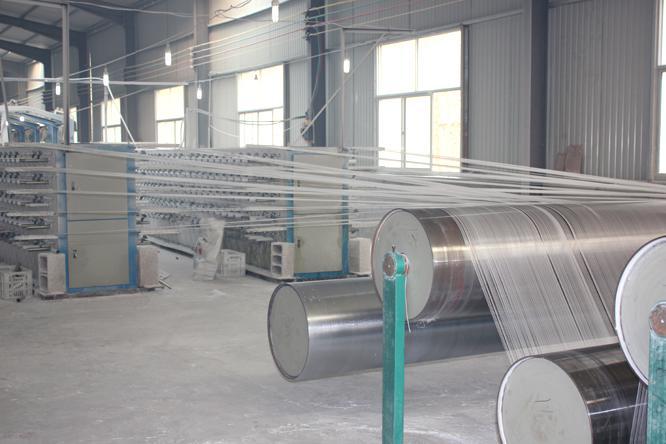 灃渭新區(qū)天聯(lián)編織袋廠生產(chǎn)車間